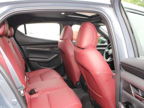Used 2026 MAZDA MAZDA3 Carbon AWD/4WD image 15