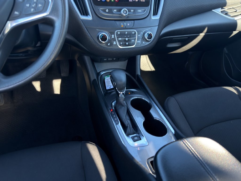 Used 2024 Chevrolet Malibu LT FWD image 15
