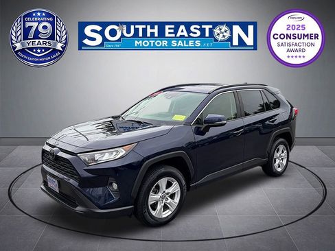 Used 2019 Toyota RAV4 XLE w/ Convenience Package AWD/4WD image 1