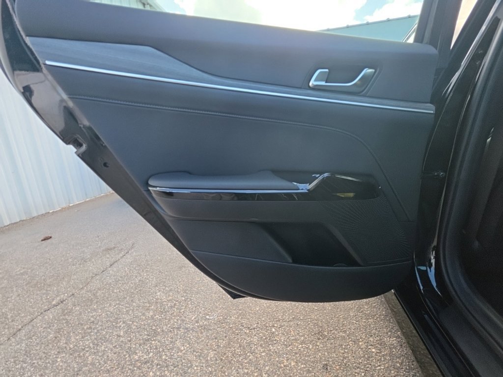 Certified 2025 Kia K5 EX FWD image 16