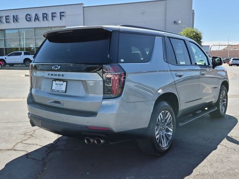 Used 2025 Chevrolet Tahoe Z71 AWD/4WD image 3
