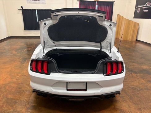 Used 2020 Ford Mustang GT Premium w/ Equipment Group 401A RWD image 25