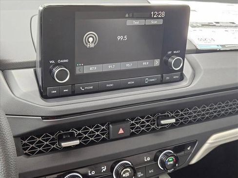 New 2025 Honda Accord SE image 11