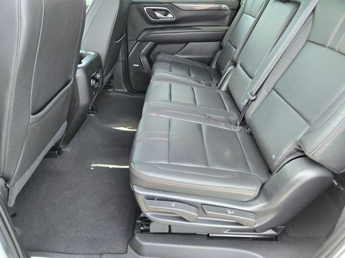 Used 2023 Chevrolet Suburban RST AWD/4WD image 13