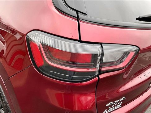 Used 2022 Jeep Compass High Altitude image 27