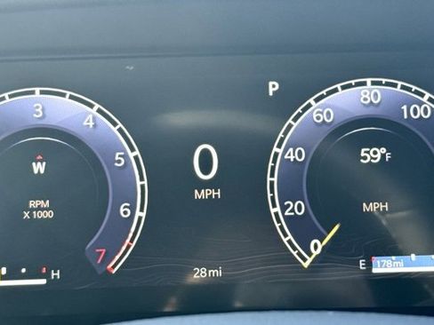 New 2025 Jeep Grand Cherokee L Limited w/ Luxury Tech Group II image 19