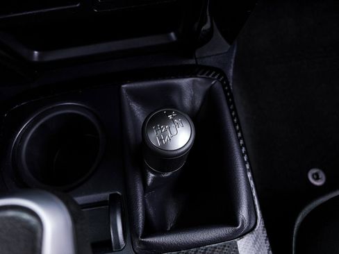 Used 2019 Toyota 4Runner TRD Off-Road Premium image 25