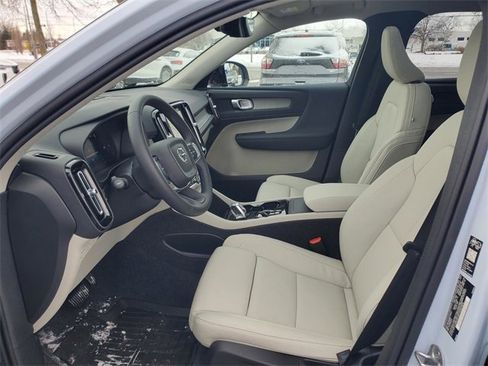 New 2026 Volvo XC40 B5 Plus w/ Protection Package Premier image 14