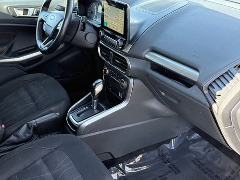 Used 2018 Ford EcoSport SE w/ SE Convenience Package image 11