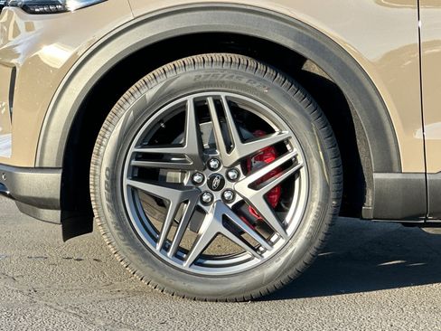 New 2026 Ford Explorer ST image 27