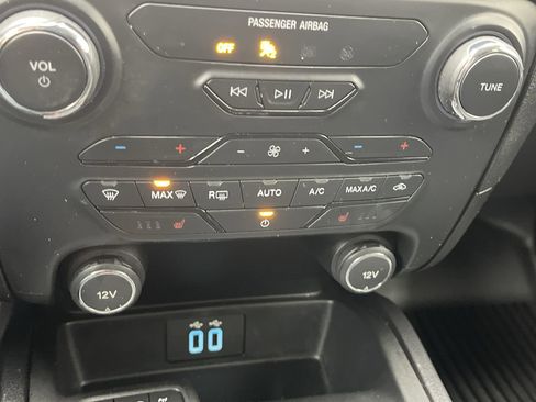 Used 2019 Ford Ranger XLT w/ Equipment Group 302A Luxury image 21