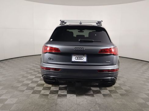 Used 2025 Audi Q5 e Premium Plus w/ Premium Plus Package image 6