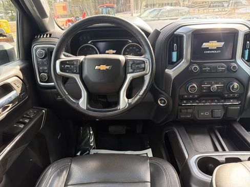 Used 2020 Chevrolet Silverado 3500 LTZ w/ Technology Package image 15