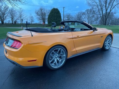 Used 2018 Ford Mustang GT Premium w/ Equipment Group 401A image 26