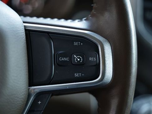 Used 2020 RAM 1500 Laramie AWD/4WD image 36