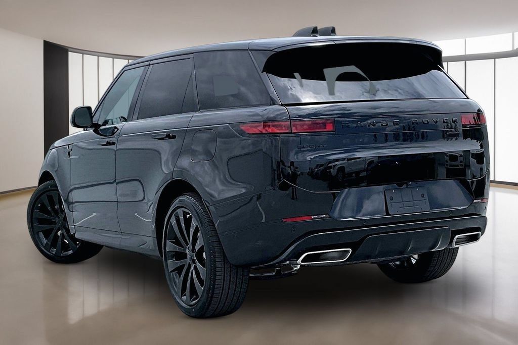 New 2026 Land Rover Range Rover Sport Dynamic SE AWD/4WD image 3