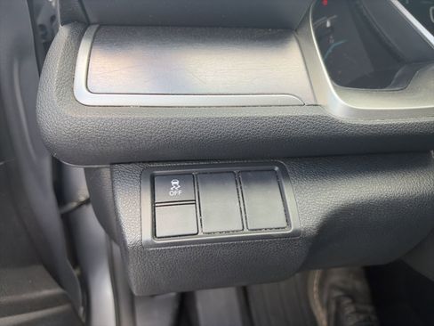 Used 2017 Honda Civic EX-L image 12