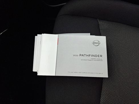 Used 2020 Nissan Pathfinder S image 27
