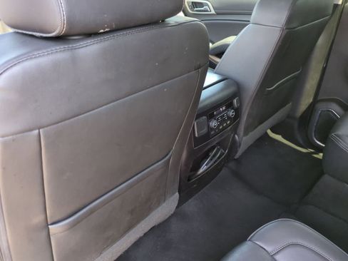 Used 2019 GMC Yukon XL Denali w/ Denali Ultimate Package AWD/4WD image 18