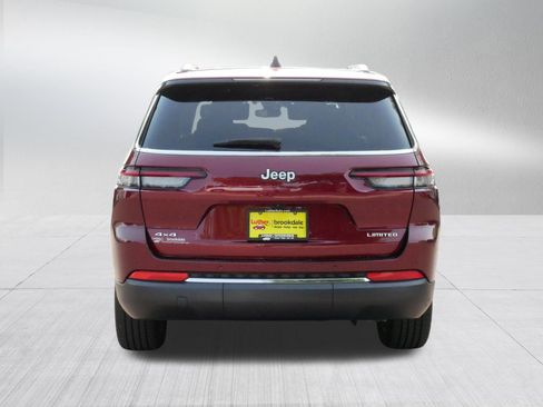 Used 2024 Jeep Grand Cherokee L Limited AWD/4WD image 6