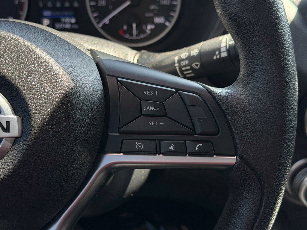 Used 2023 Nissan Sentra S FWD image 23