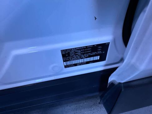 Used 2024 Toyota RAV4 XLE image 44