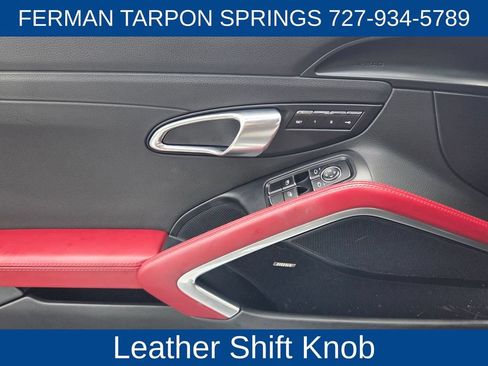 Used 2019 Porsche 718 Boxster RWD image 21