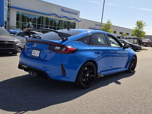 Used 2024 Honda Civic Type R image 6