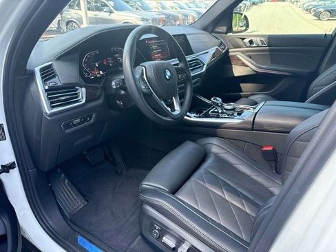 Used 2023 BMW X5 xDrive40i w/ Premium Package AWD/4WD image 8