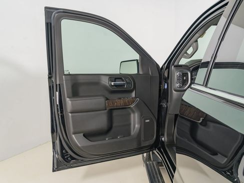 Used 2022 GMC Sierra 1500 Denali w/ Denali Reserve Package AWD/4WD image 16
