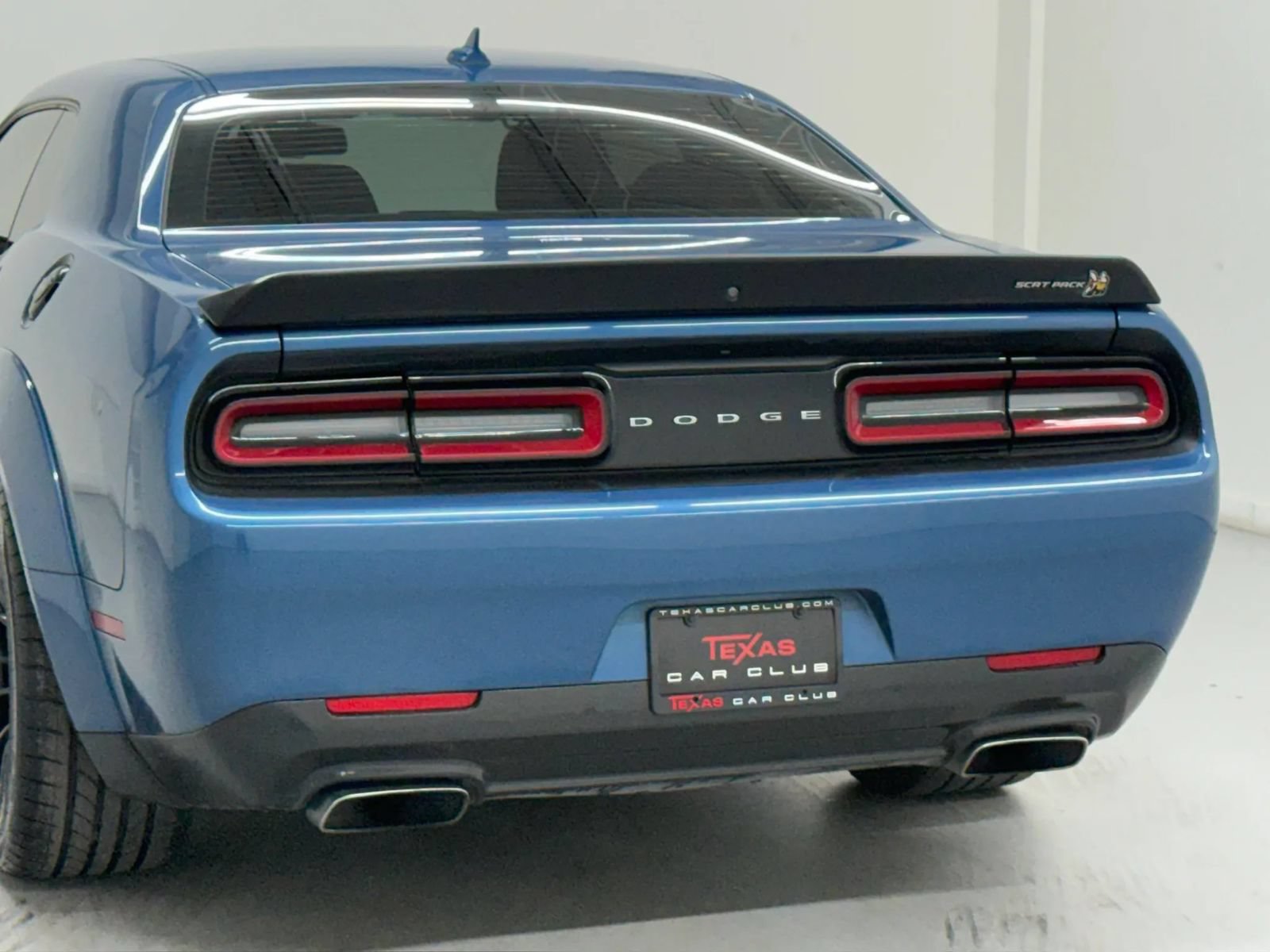 Used 2020 Dodge Challenger R/T Scat Pack RWD image 33