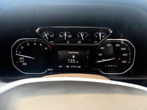 Used 2020 GMC Sierra 1500 SLT w/ SLT Premium Plus Package AWD/4WD image 24