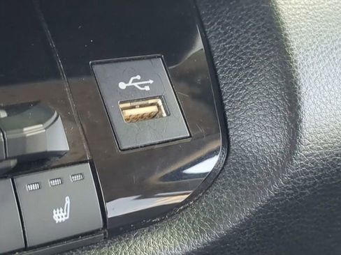 Used 2024 Toyota Tundra SR5 w/ SR5 Premium Package image 21