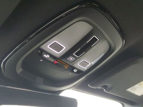 New 2026 Volvo XC40 B5 Core image 35