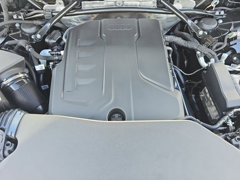 New 2025 Audi Q5 Premium Plus image 29