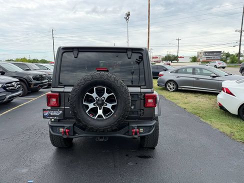 Used 2020 Jeep Wrangler Unlimited Rubicon AWD/4WD image 4
