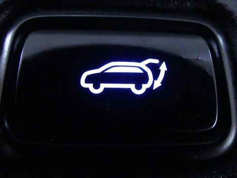 Used 2024 Kia Seltos SX w/ SX Sunroof Package AWD/4WD image 32