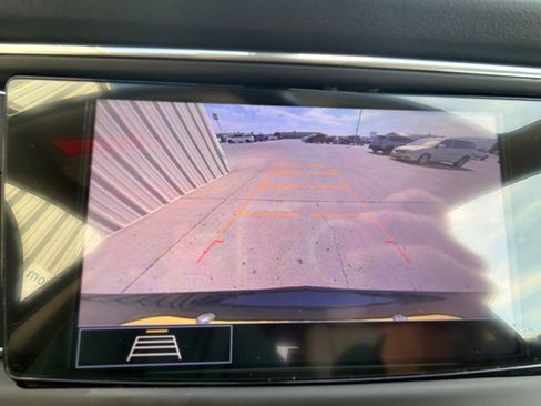 Used 2020 Buick Enclave Essence AWD/4WD image 21