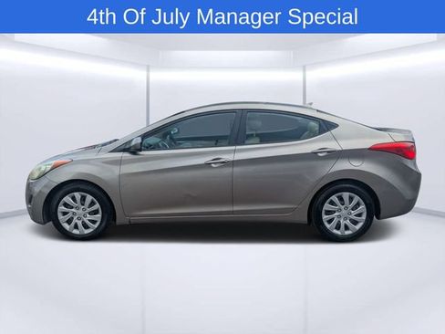 Used 2011 Hyundai Elantra GLS FWD image 6