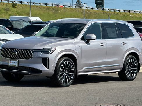 New 2026 Volvo XC90 T8 Ultra w/ Lounge Package AWD/4WD image 7