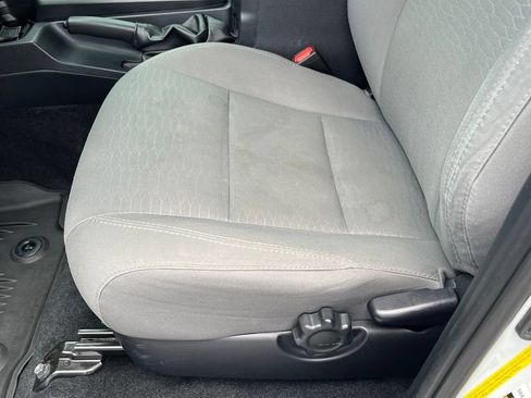 Used 2019 Toyota Tacoma SR w/ SR Convenience Package RWD image 27