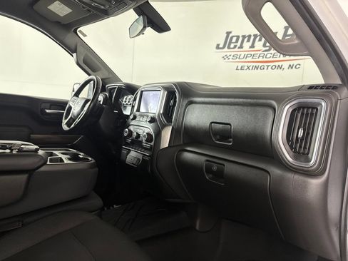 Used 2019 Chevrolet Silverado 1500 RST w/ All-Star Edition AWD/4WD image 28