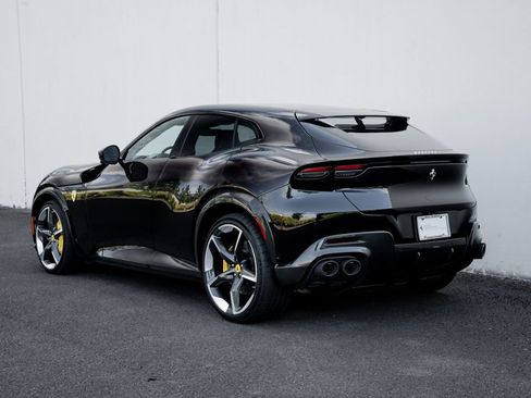 Used 2023 Ferrari Purosangue AWD/4WD image 9