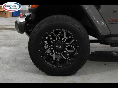 Used 2021 Jeep Gladiator Mojave AWD/4WD image 38