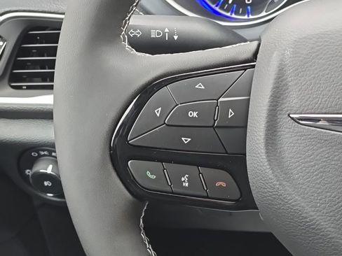 New 2026 Chrysler Pacifica Limited w/ S Appearance Package FWD image 28
