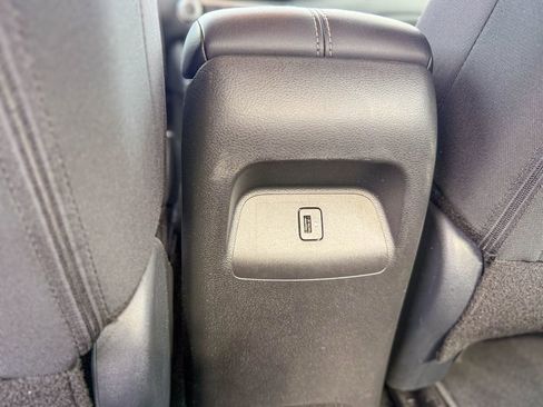 Used 2024 Nissan Sentra SV image 23