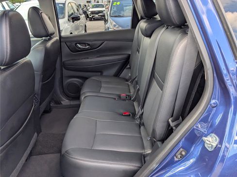 Used 2017 Nissan Rogue SL w/ SL Premium Package AWD/4WD image 15