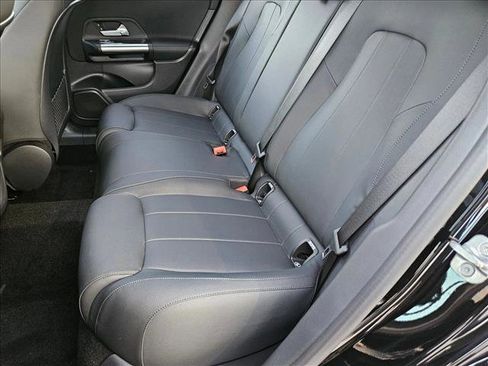 New 2025 Mercedes-Benz GLA 250 image 15