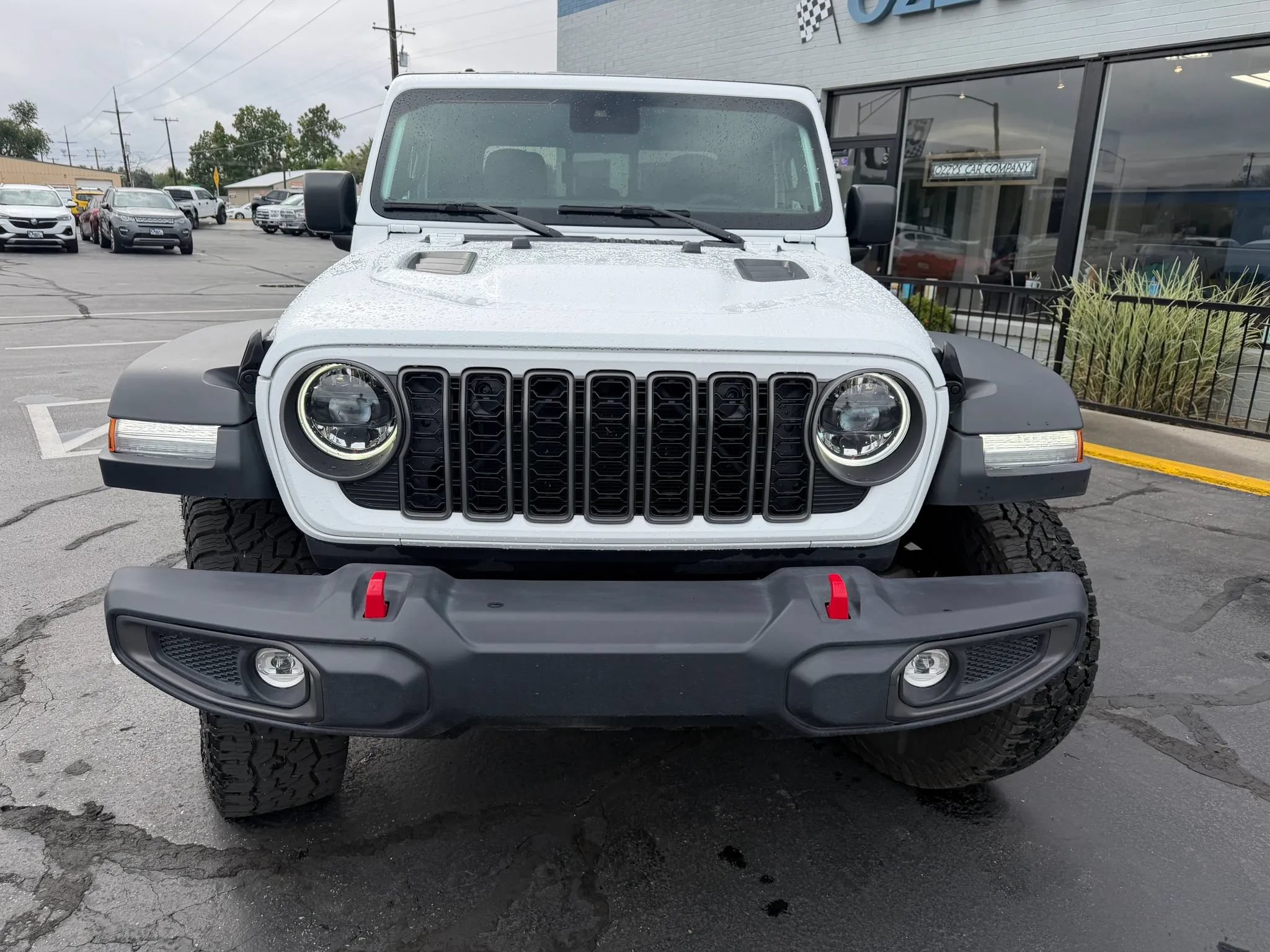 Used 2025 Jeep Gladiator Rubicon AWD/4WD image 3