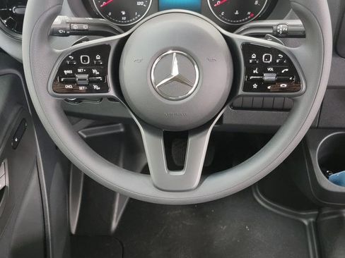 New 2024 Mercedes-Benz Sprinter 2500 image 14